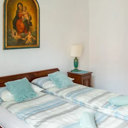 8 Small And Cozy דירה *